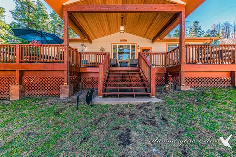 Spotted Owl Pet Friendly | Your Peaceful Pine Retreat w/ Owl-Worthy Views & Hot Tub Soaks