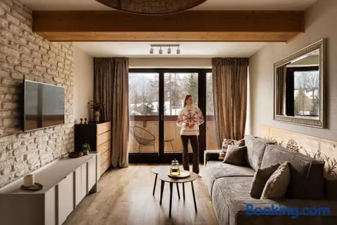 Butorowy Residence Mountain View, Sauna, Gym & Kidsplay by Downtown Apartments