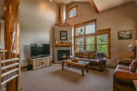 Tranquil Mountain Haven! Close to Trails!