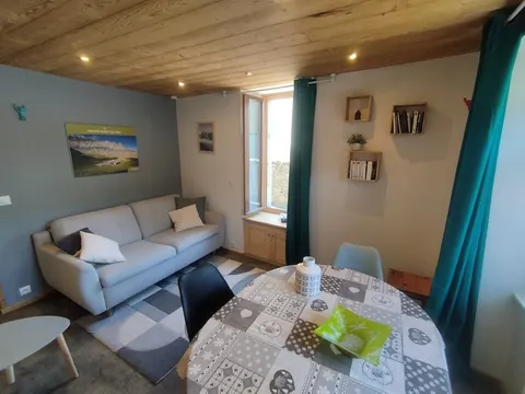 Cozy apartment in Morillon, pets allowed