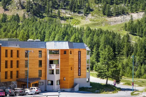 SOWELL RESIDENCES New Chastillon