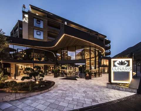 LUNARIS Wellnessresort